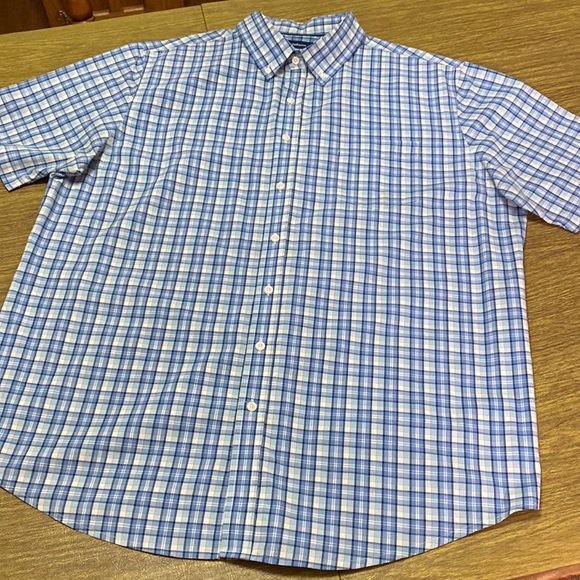 croft & barrow | Shirts | Croft Barrow Easy Care Blue And White Short